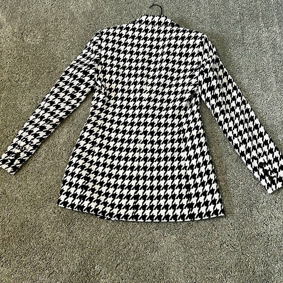 NWT Alice + Olivia Breann checkered black white houndstooth blazer jacket size 2 - Picture 15 of 15